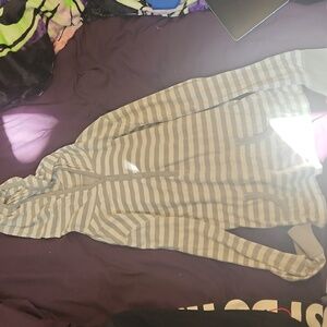 Aerapostale long sleeve shirt with a hood